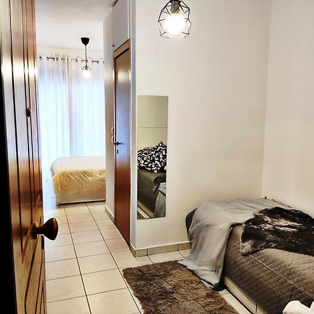 Elegant Central Studio With Balcony & 1 Gbps Fiber 塞萨洛尼基 外观 照片